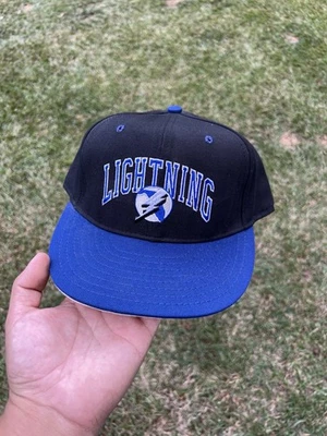 Sombrero de colección Tampa Bay Lightning SnapBack negro azul logotipo de hockey hecho en EE. UU. Foto 1 de 4