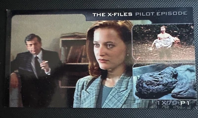THE X-FILES TOPPS 1996 SHOWCASE PILOT EPISODE RARE PROMO CARD P1 - Image 1 of 3
