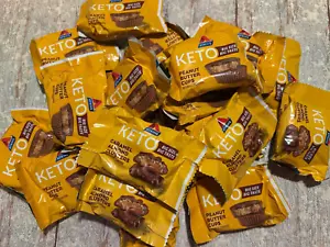 20 Atkins Keto-14 Peanut Butter Cups & 6 Caramel Almond Clusters BB Date 10/25 - Picture 1 of 2