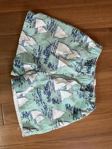 Nantucket Kids Boys Shorts Size 8 - Sailboat Pattern With Green Background  - Picture 1 of 3