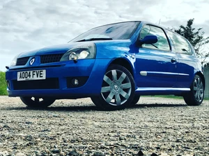 2004 RENAULT CLIO 182 SPORT 2.0 LTR *75,000 MILES *FULL HISTORY *FULL FAT PACK - Picture 1 of 10