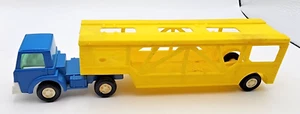 Vintage 1970 Tootsie Toy 9" Semi Car Carrier Hauler. with Blue Cab - Picture 1 of 6
