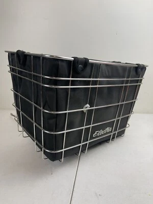 Cesta de bicicleta Electra con interruptor de montaje negra Foto 1 de 4