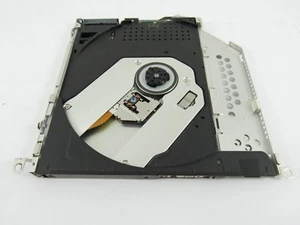 NUR TOSHIBA PORTEGE R830 DVDRW SLIMLINE OHNE BLENDE P000555260 UJ8B2 OHNE OBERE ABDECKUNG - Bild 1 von 2