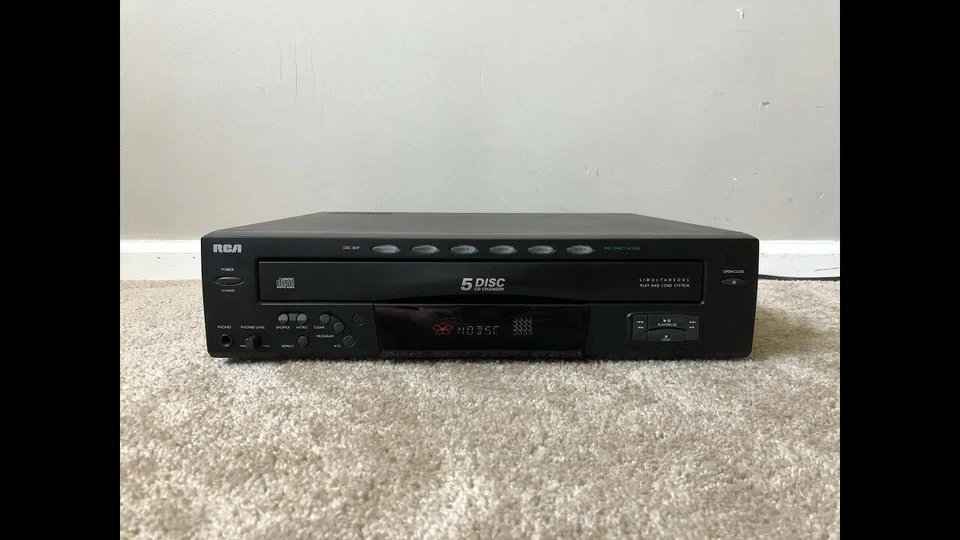 RCA 5 CD Compact Disc Multi Player Carousel Changer RP-8065A - Image 1 of 1