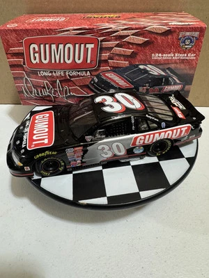 Derrike Cope #30 Gumout 1998 Pontiac 1/24 Nascar Diecast - Image 1 of 4