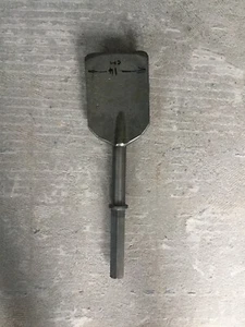 To Suit JCB 32mm Hex Clay Spade fits Makita HM1800/1810 HYDRAULIC & Air Breaker, - Picture 1 of 2