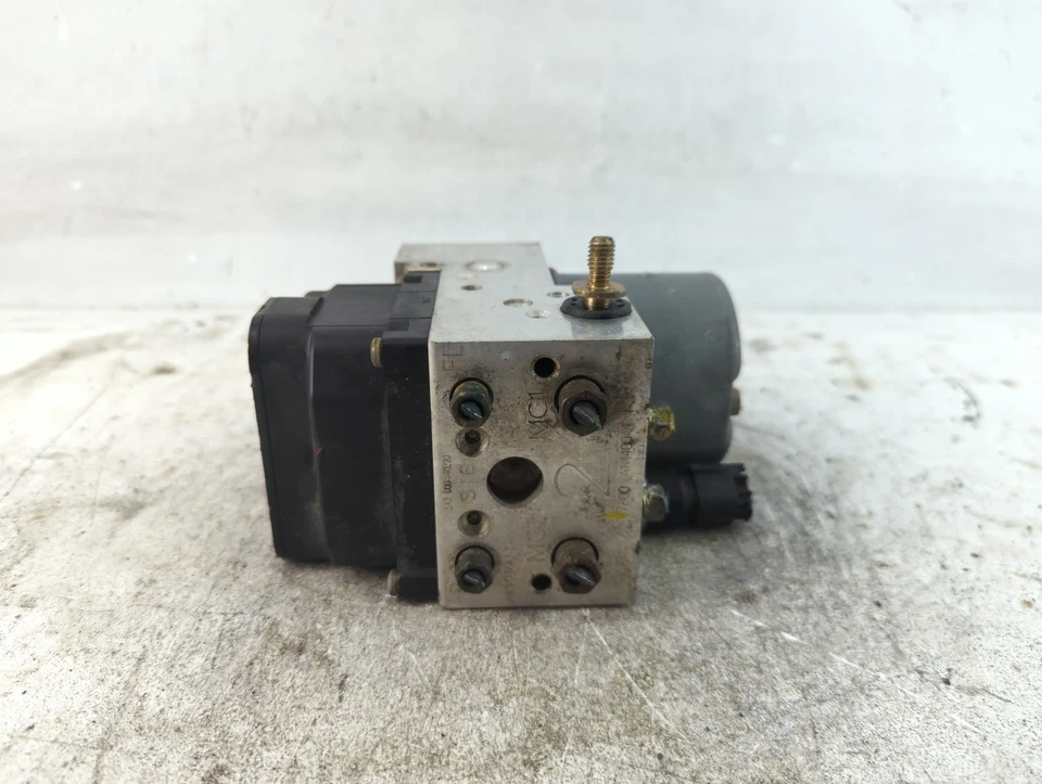 2003-2007 Infiniti G35 Abs Pump Control Module U3VXL - Image 1 of 4