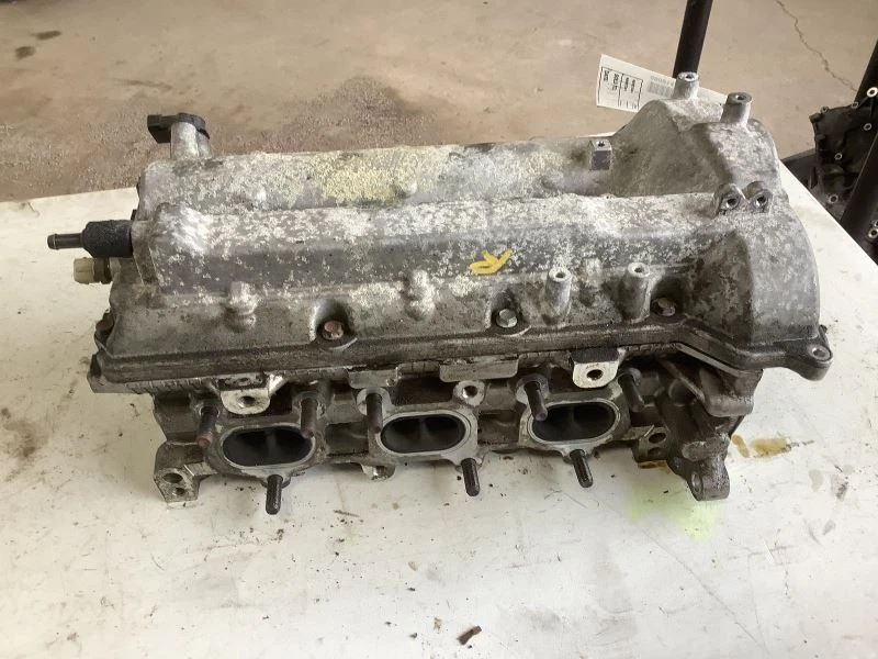 Passenger Cylinder Head 3.8L 6 Cylinder Fits 07-12 VERACRUZ 307062 - Image 1 of 4