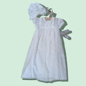 Kissy Kissy BESOS Christening Gown & Bonnet, 0-6 Months White Pima Cotton Peru - Picture 1 of 9