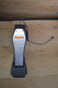 Rock Band Bass Drum Foot Kick Pedal Guitar Hero Metal PS3 Xbox 360 Wii - Tested - Picture 1 of 4