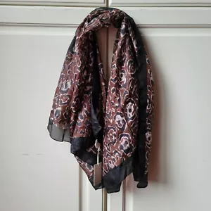 NWT Chan Luu Womens Leopard Cheetah Print 100% Silk Scarf Square - Picture 1 of 12