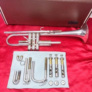 Trompeta YAMAHA YTR-6340ST con estuche - Imagen 1 de 8