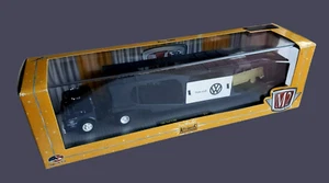 2014 M2 Machines Auto Haulers Black 1960 Ford C-600 & 1960 VW Microbus Deluxe - Picture 1 of 17