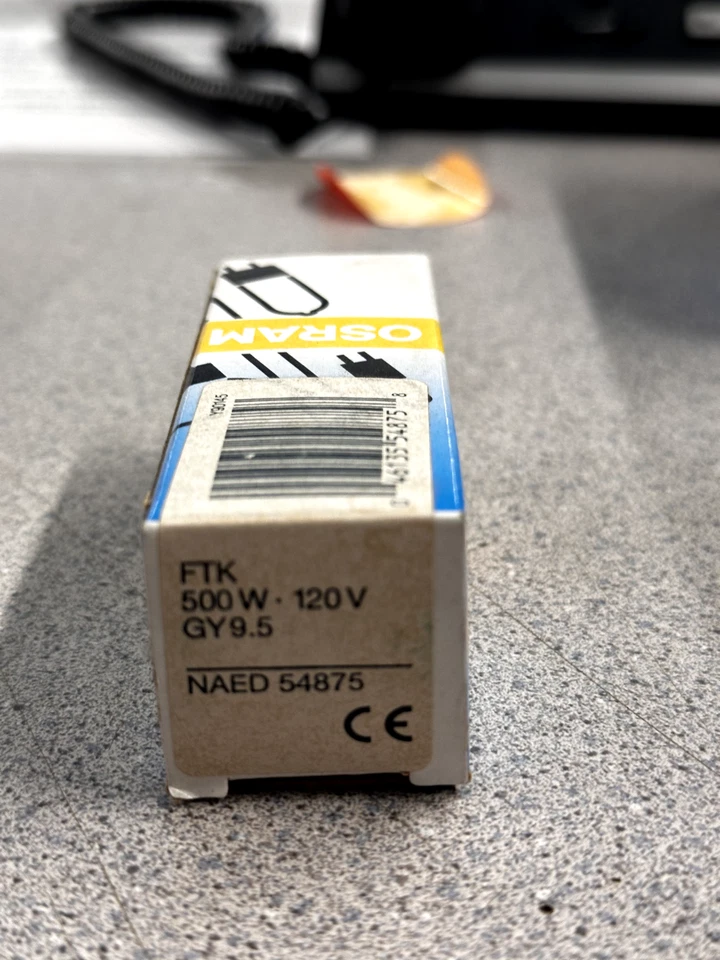 USHIO/OSRAM FTK 500W 120V GY9.5 BOMBILLA DE PROYECCIÓN FOTOGRÁFICA LÁMPARA 54875 Foto 1 de 1
