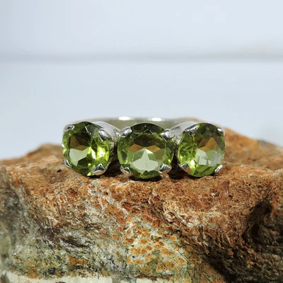Drei Steine Ring Peridot Edelstein Ring Fein Silberring Sterlingsilber Ring O28 - Bild 1 von 4