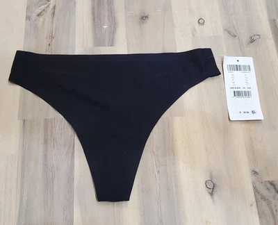 Chantelle Women's Soft Stretch One-Size Fits Most Black Thong Panties - Image 1 of 4