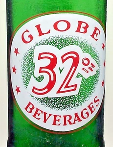 Globe 32oz Beverages; Globe Bev. Co.; Detroit, MI; 2-color ACL soda pop bottle - Picture 1 of 3