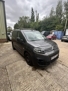 Citroen Berlingo 1500cc Diesel - Picture 1 of 14