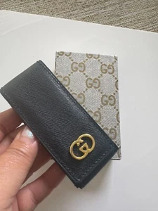 Authentic Gucci Marmot key chain - Black Leather with gold-toned hardware - Picture 1 of 11