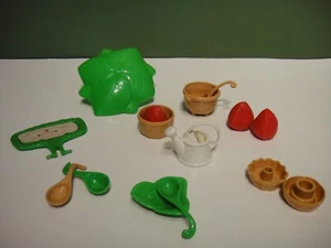 Vintage Strawberry Shortcake Bake Shoppe Accessories Original Replacement Parts - Picture 1 of 19