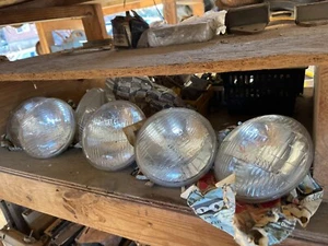 Headlight bulbs T3, all high beams.  Sold individually. - Bild 1 von 2