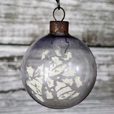 Antigua BOLA de vidrio estampado sin plata de la Segunda Guerra Mundial adorno de Navidad campanas EE. UU.  Foto 1 de 4