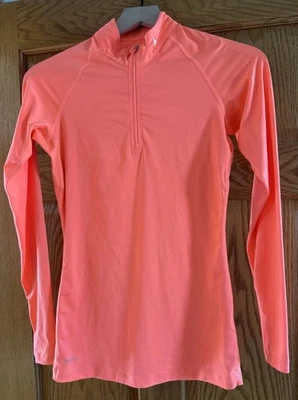 Nike PRO DRI-FIT AJUSTADO MANGA LARGA CUARTO CREMALLERA, Mujer’s Talla Pequeña Usado en Excelente Condición Foto 1 de 4