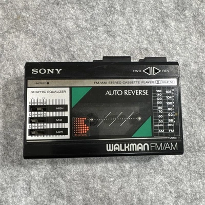 CASSETTE SONY WM-F18/F28 WALKMAN AM/FM PIEZAS PROBADAS O REPARACIÓN *LEER* Foto 1 de 4