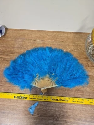Abanico de plumas vintage con aleta. Azul turquesa.  Foto 1 de 4