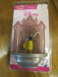 NUEVO EN CAJA NUEVO CON ETIQUETAS DISNEY PRINCESA BLANCO COMO LA NIEVE CRISTAL CASTILLO LUZ NOCTURNA - Imagen 1 de 3