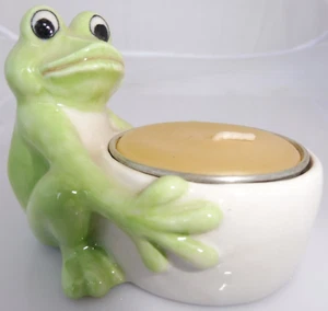 L639 KLIMA MINIATURE EN PORCELAINE BOUGEOIR UNE GRENOUILLE FROG - Imagen 1 de 3
