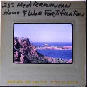 Vintage 35mm Dia Photo — Mediterranean Home & War Fortification France — 1968 - Bild 1 von 2