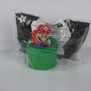 McDonalds The Super Mario Bros. Jumping Mario Toy (2022 Sealed) - Bild 1 von 2