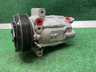Compresor de aire acondicionado para 2001-2004 Saturn L100, L200, L300, LS, LS1, LW1, LW2 2,2 L Foto 1 de 4