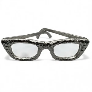 Sculptured Spectacles Glasses Cast Metal Art 11x10 Home Decor Hammered Silver - Picture 1 of 16