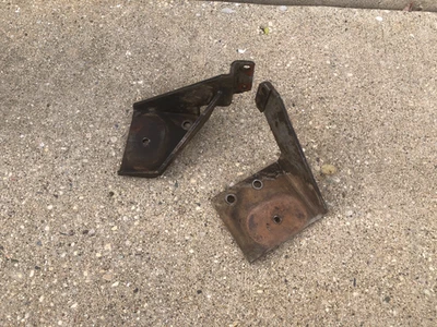 International Scout Engine Mount Motor Mount Brackets 304 345 Scout II Mount - Image 1 of 4