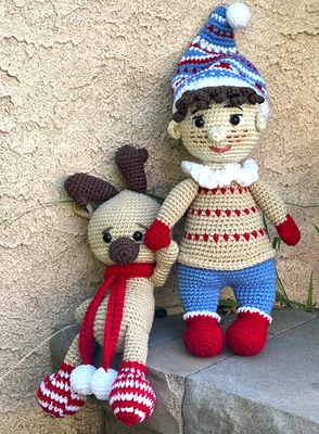 Par de Muñecas Amigurumi Crochet Invierno Tejido Niño y Reno Navidad 15" Foto 1 de 4