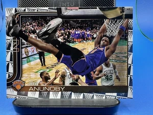 2025-26 Topps Basketball Og Anunoby #15 Tipoff Parallel Knicks SP - Picture 1 of 4