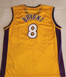 MINT! Vintage Kobe Bryant #8 LA Lakers CHAMPION Jersey MENS Sz 40 M Medium NICE! - Picture 1 of 13