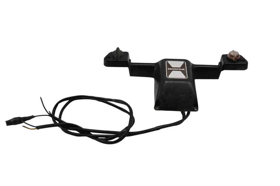 77 Honda Odyssey 250 tampa de guidão de volante FL250 para peças - Imagem 1 de 4