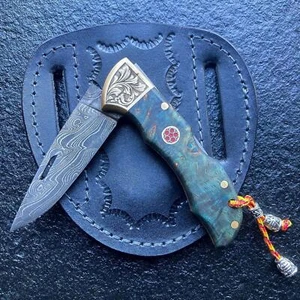 Damask Pocket Knives - Picture 1 of 3