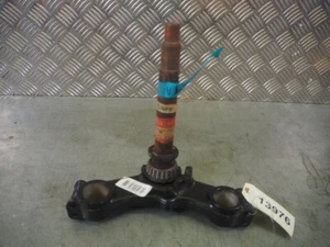STEM, STEERING UNDER TRIPPLE TREE SUZUKI GS1000 1979 51400-49810 13976 - Imagen 1 de 7