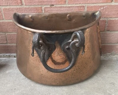 OLLA O CESTA DE COBRE MARTILLADO FORJADO A MANO RÚSTICO Foto 1 de 4