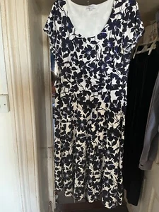Nightingale Floral Dress Size 14 - Picture 1 of 7