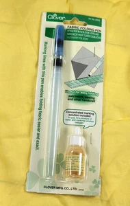 Clover Fabric Folding Pen 4053 - Picture 1 of 1