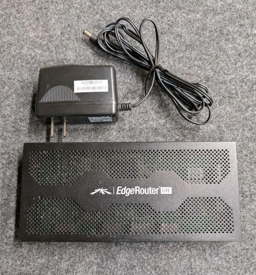 Ubiquiti Networks ERLite-3 3-Port Gigabit Router USED with power adapter - Image 1 of 4