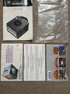 Official Genuine Nintendo Gamecube Console UK Instruction Booklets Manual UKV-2 - Picture 1 of 3