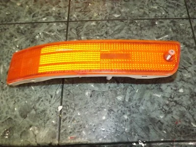 OEM 90-94 Lexus LS400 XF10 delantero izquierdo esquina inferior marcador luz lente 50-7 Koito  Foto 1 de 4