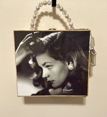 Caja de cigarros Savoy vintage Lauren Becall mano noche cartera bolso hecho a mano diseñador Foto 1 de 4